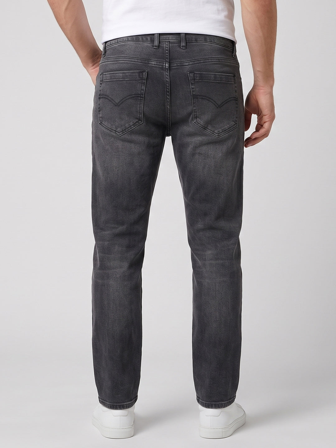 BELANO Men Black Mid-Rise Relaxed Fit Stretchable Jeans